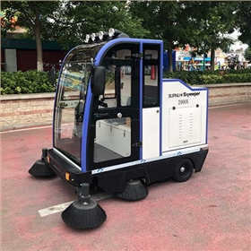 小型電動清掃車