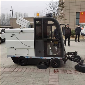 掃地車：現(xiàn)代清潔的未來，解鎖無塵生活