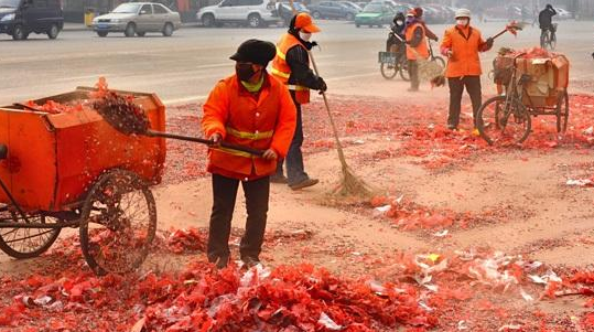 節(jié)后鞭炮息，電動掃地車為您收拾滿地殘紅