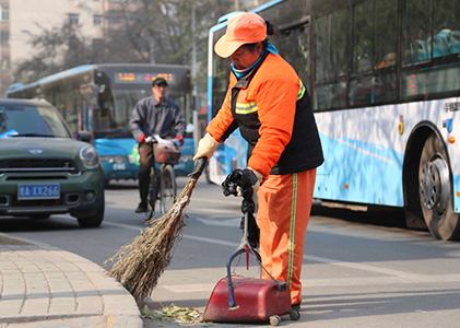 環(huán)衛(wèi)部門投入電動(dòng)清掃車的原因