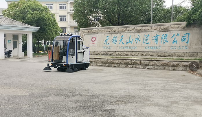 電動(dòng)掃地車(chē)貴嗎，直接從廠家買(mǎi)如何