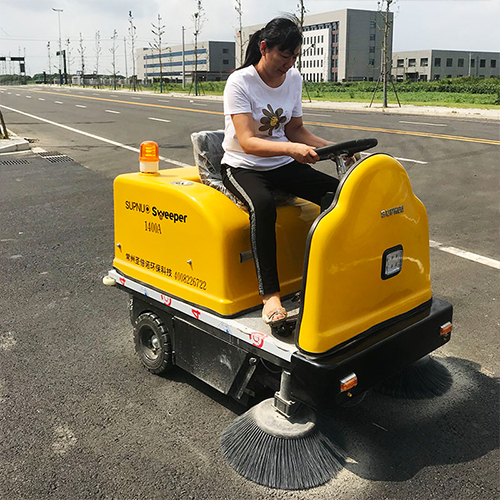 道路清掃車適合在哪些地方使用