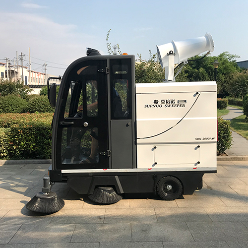 中小型電動清掃車較大型清掃車的優(yōu)勢