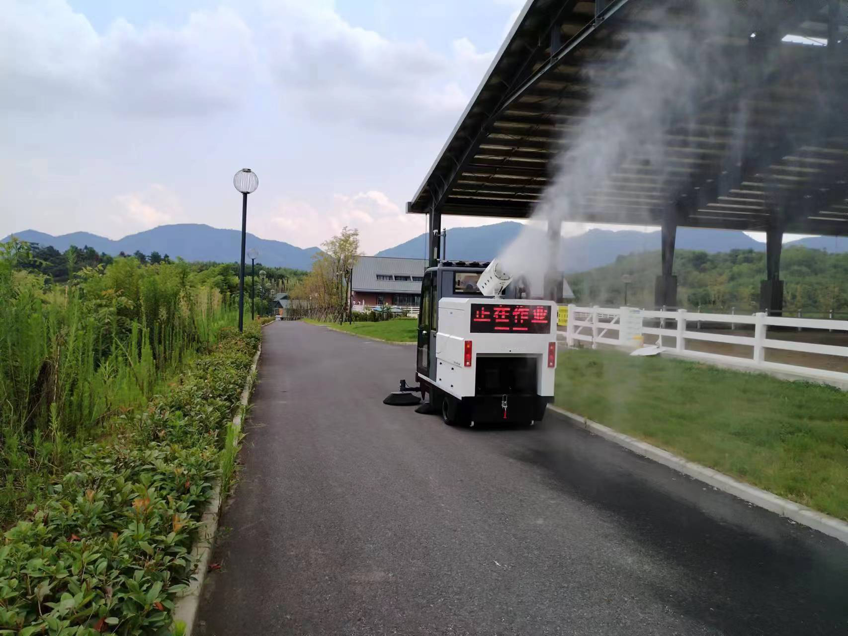 專業(yè)清潔顧問推薦的適合工廠的掃地車種類！